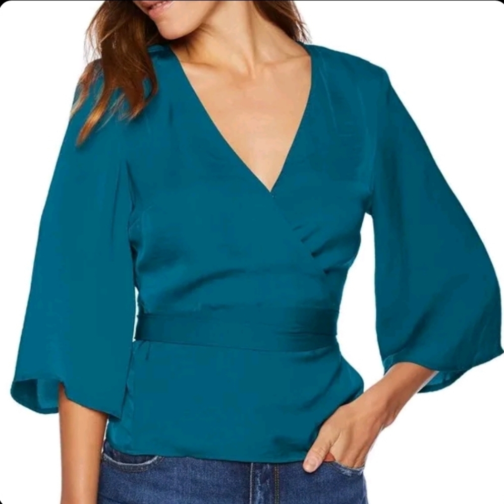 Cupcakes and Cashmere Gabriel Satin Wrap Blouse Small